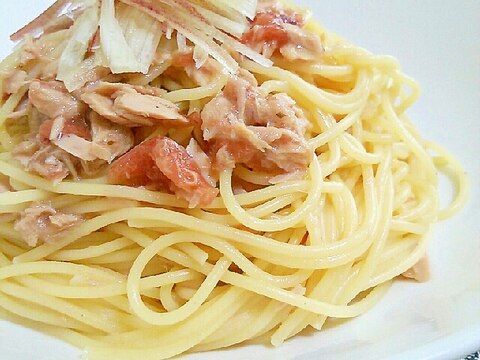 みょうがと梅のツナパスタ